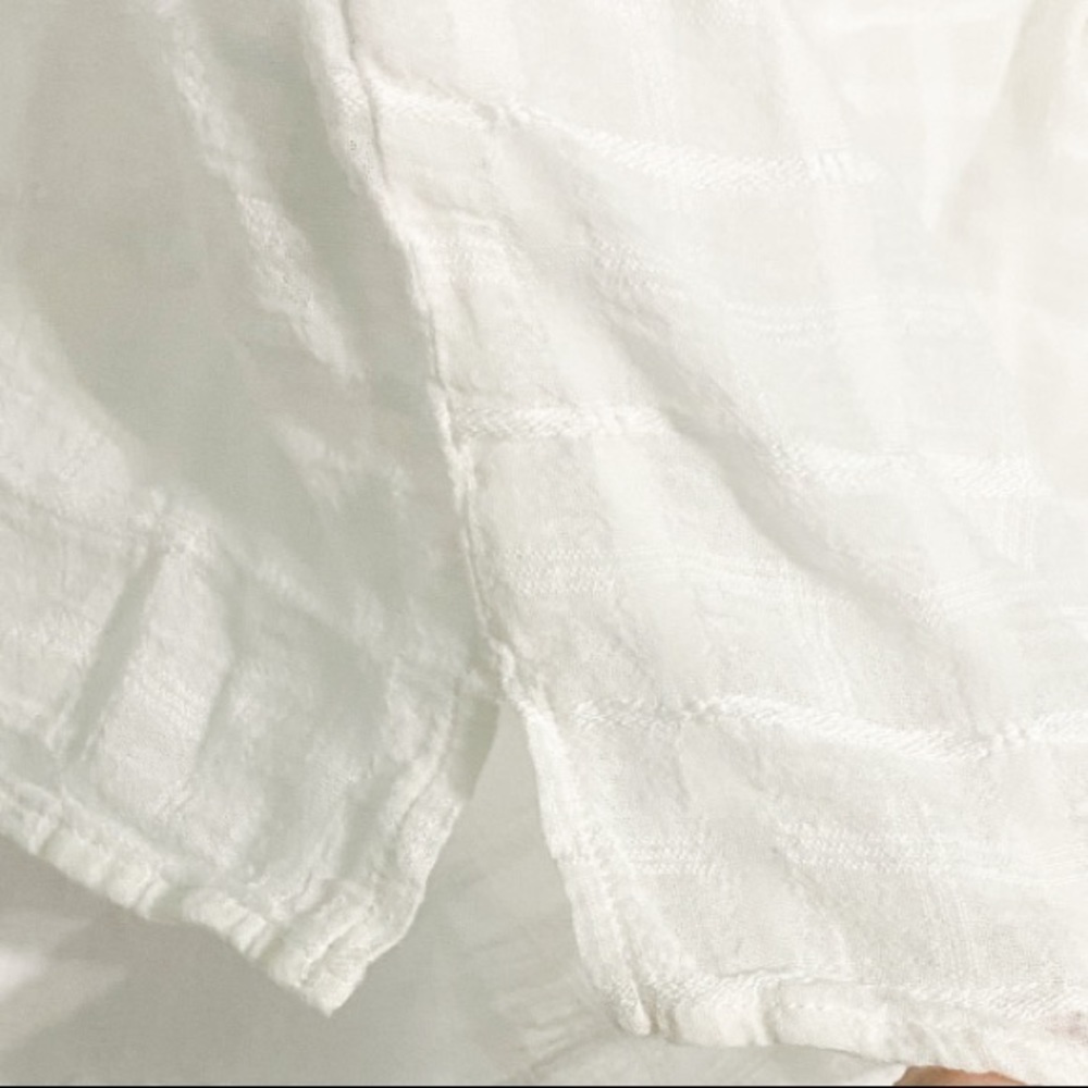 Universal Thread White Windowpane Embroidered Top… - image 7